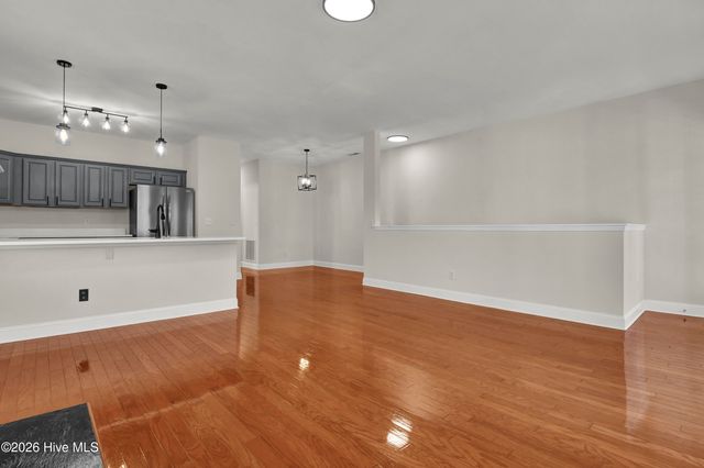 405 S 6th Street 4, Wilmington, NC 28401