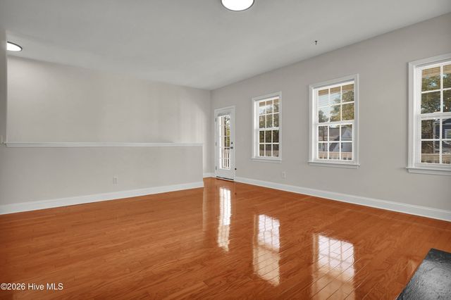 405 S 6th Street 4, Wilmington, NC 28401