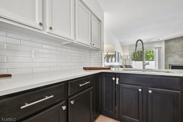 355 Ellen Ln, Bridgewater Twp., NJ 08807