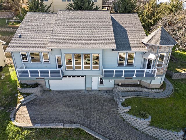 454 Elm Street, Phoenix, OR 97535