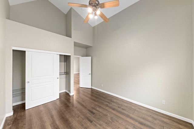 454 Elm Street, Phoenix, OR 97535