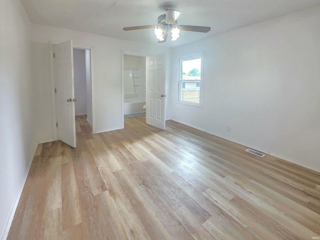 1809 Mcconnell Avenue, Evansville, IN 47714
