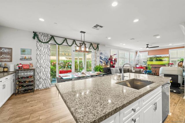 940 Rolling Dunes Way, San Diego, CA 92154