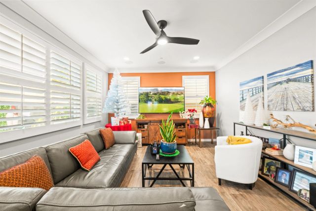 940 Rolling Dunes Way, San Diego, CA 92154