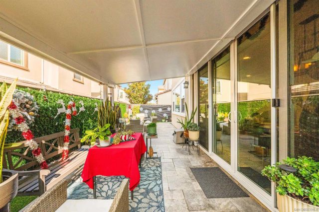 940 Rolling Dunes Way, San Diego, CA 92154