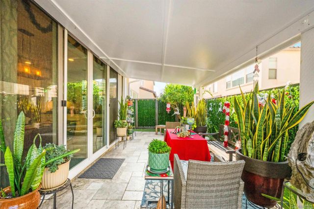 940 Rolling Dunes Way, San Diego, CA 92154