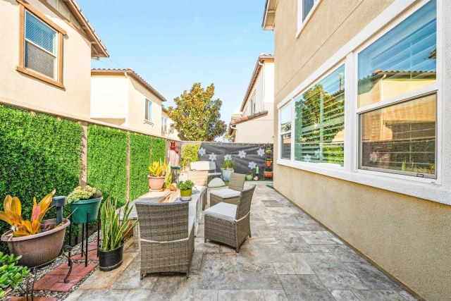 940 Rolling Dunes Way, San Diego, CA 92154