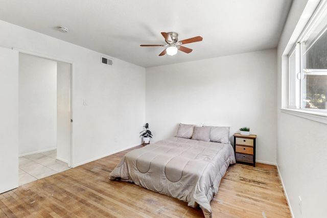 8046 Grandstaff, Sacramento, CA 95823