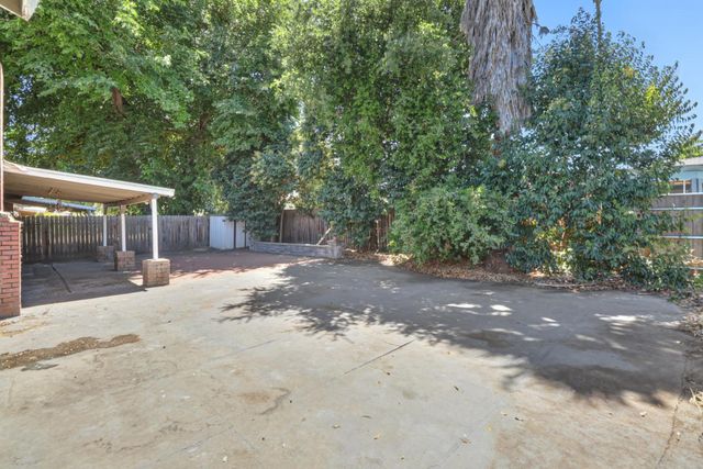 8046 Grandstaff, Sacramento, CA 95823