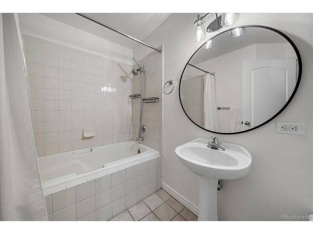 300 W 11th Ave 6E, Denver, CO 80204