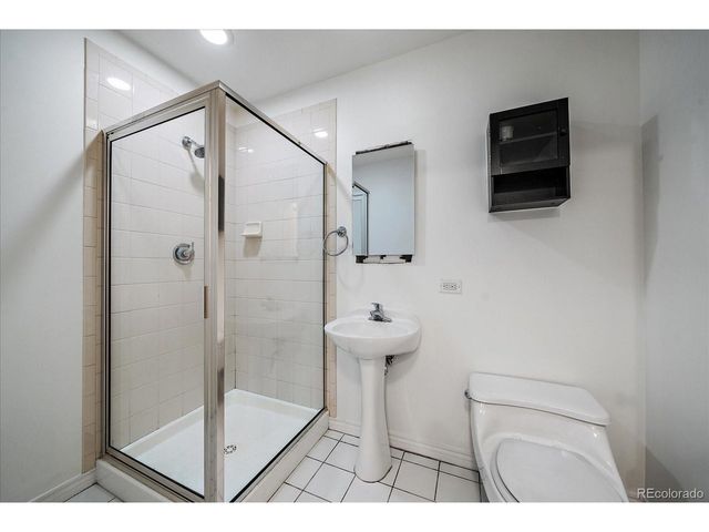 300 W 11th Ave 6E, Denver, CO 80204