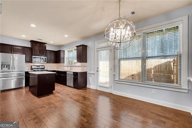 2242 Knoxhill View SE, Smyrna, GA 30082
