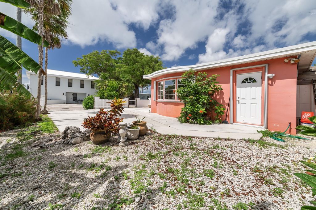 11050 5Th Avenue Ocean, Marathon, FL 33050