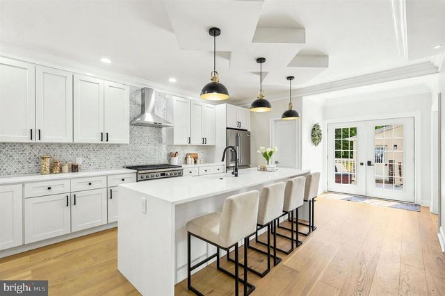 614 WALLINGFORD AVE, Media, PA 19063
