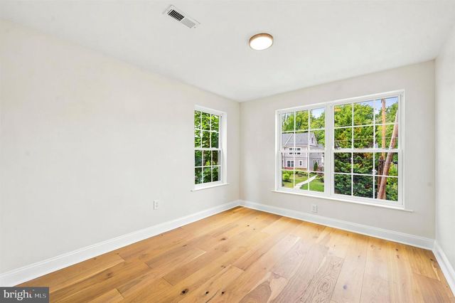 614 WALLINGFORD AVE, Media, PA 19063