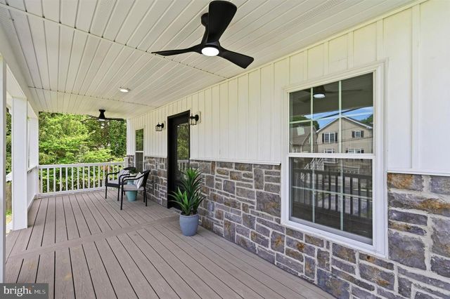 614 WALLINGFORD AVE, Media, PA 19063