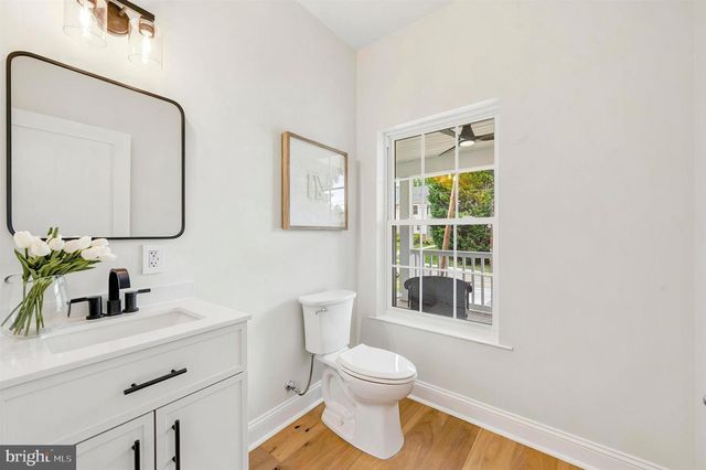 614 WALLINGFORD AVE, Media, PA 19063