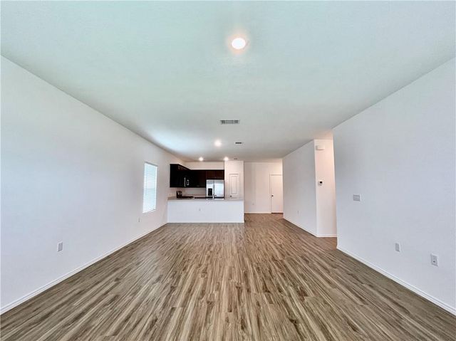 2621 Entrada Tranquila WAY, Pflugerville, TX 78660