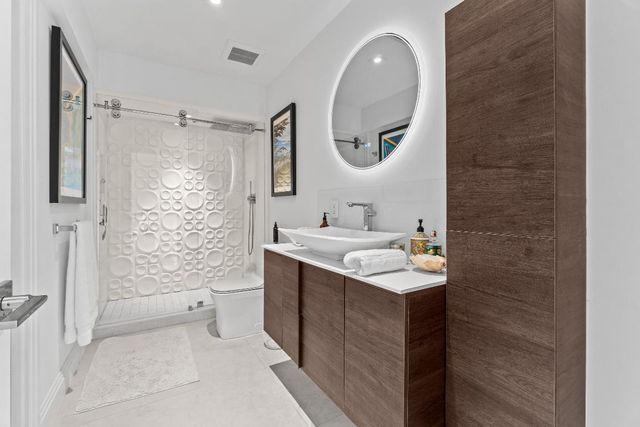 2335 S Ocean Boulevard C9, Palm Beach, FL 33480