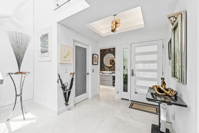 2335 S Ocean Boulevard C9, Palm Beach, FL 33480