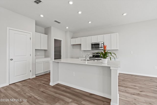 14756 MACADAMIA Lane, Jacksonville, FL 32218