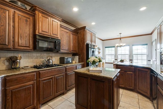17016 Platinum Lane, Edmond, OK 73012