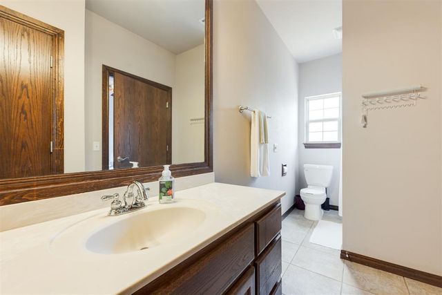 17016 Platinum Lane, Edmond, OK 73012