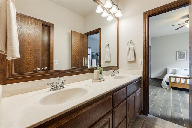 17016 Platinum Lane, Edmond, OK 73012