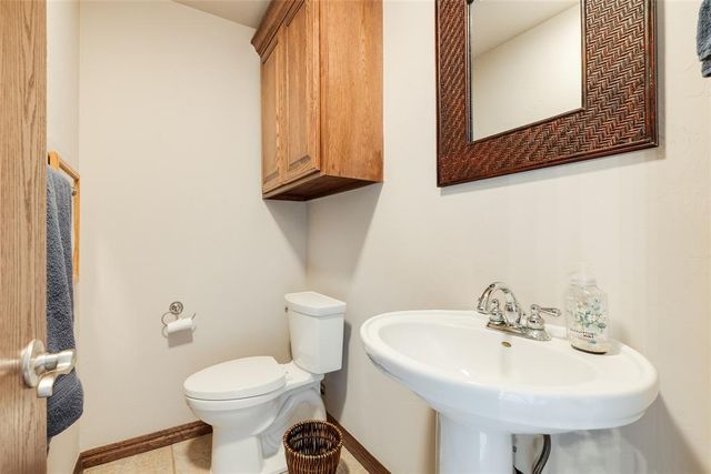 17016 Platinum Lane, Edmond, OK 73012