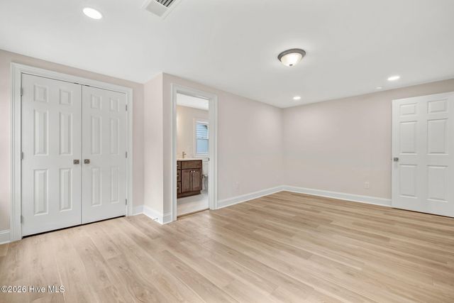 615 S Raleigh Street, Wallace, NC 28466