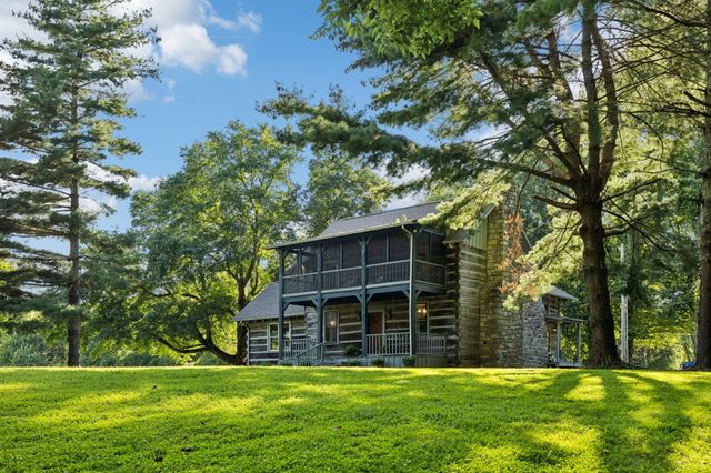 6633 Pinkston Rd, College Grove, TN 37046