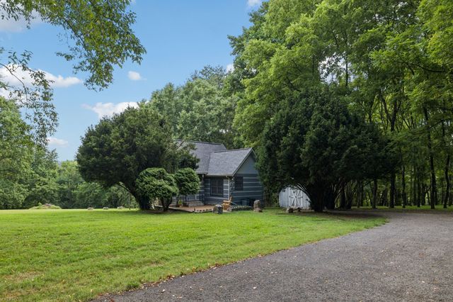 6633 Pinkston Rd, College Grove, TN 37046