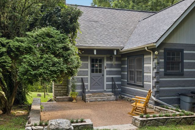 6633 Pinkston Rd, College Grove, TN 37046