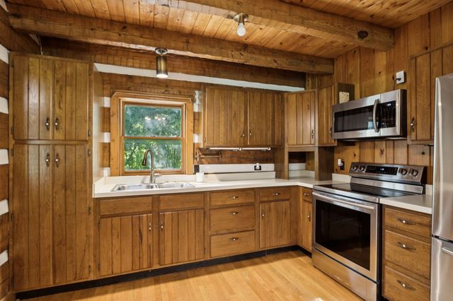 6633 Pinkston Rd, College Grove, TN 37046