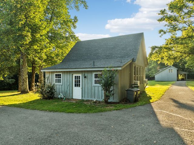 6633 Pinkston Rd, College Grove, TN 37046