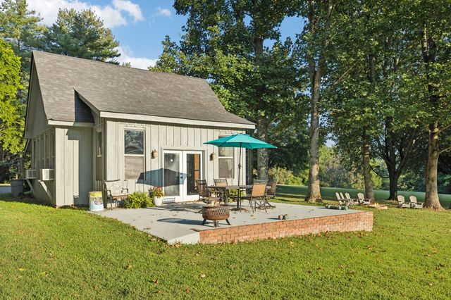 6633 Pinkston Rd, College Grove, TN 37046