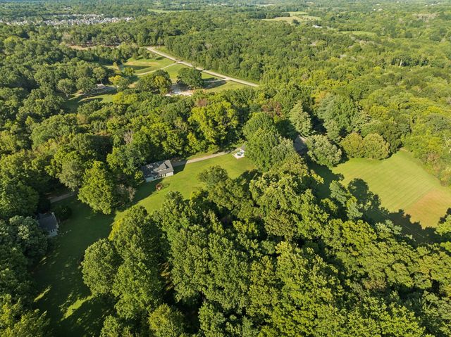 6633 Pinkston Rd, College Grove, TN 37046