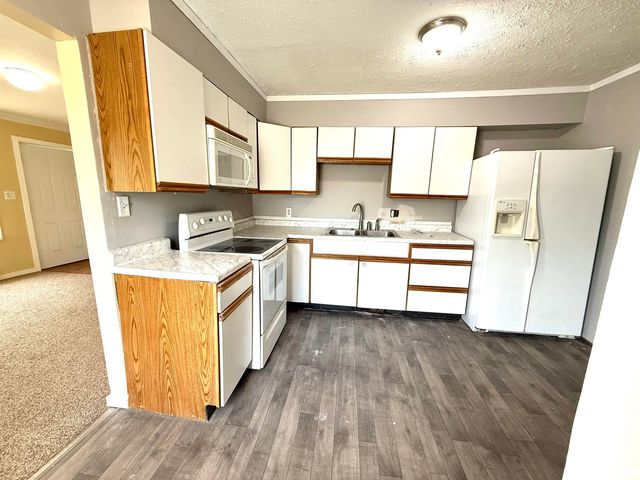 26 ORCHARD Drive, Herrin, IL 62948