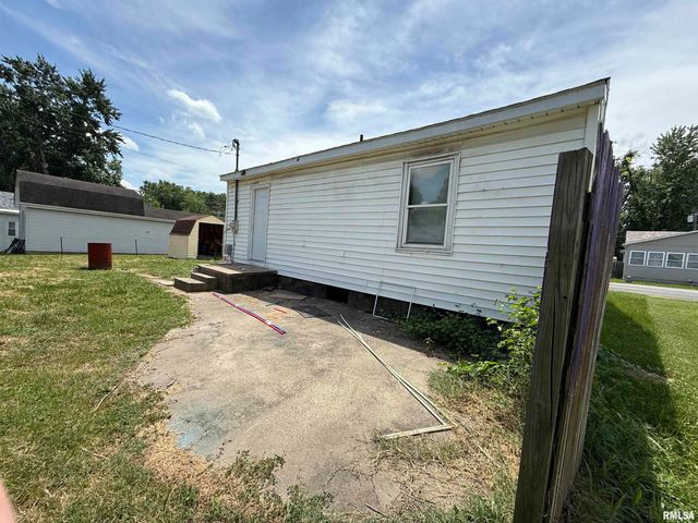 26 ORCHARD Drive, Herrin, IL 62948