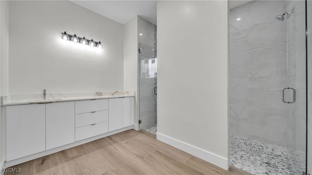 1726 SW 36th TER, Cape Coral, FL 33914