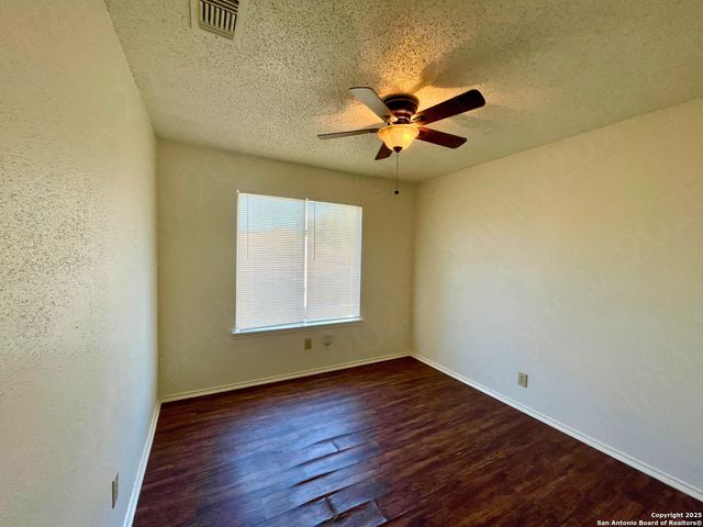 5010 FERN LAKE, San Antonio, TX 78244