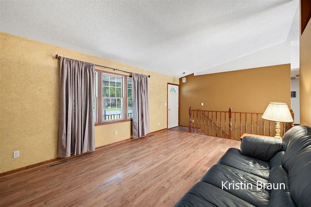 1851 N Sheridan Road, Muskegon, MI 49445