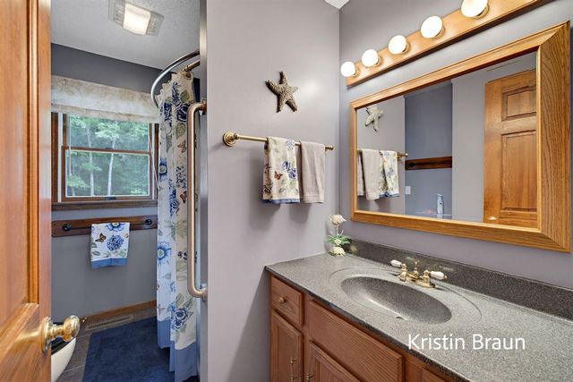 1851 N Sheridan Road, Muskegon, MI 49445
