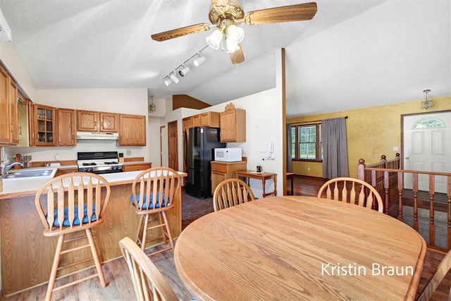 1851 N Sheridan Road, Muskegon, MI 49445