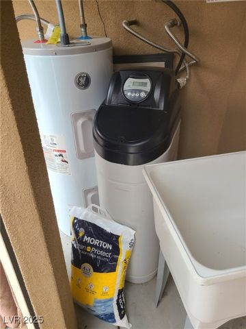 8175 Arville Street 212, Las Vegas, NV 89139