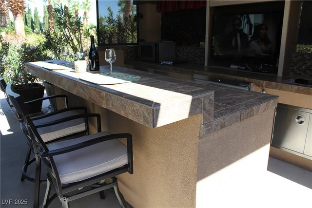 8175 Arville Street 212, Las Vegas, NV 89139