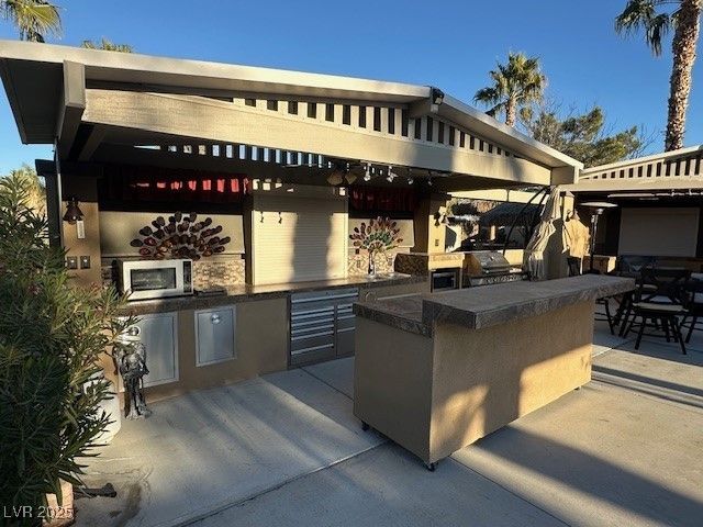 8175 Arville Street 212, Las Vegas, NV 89139