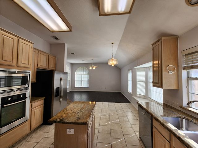 8032 Slide Rock Road, Fort Worth, TX 76137