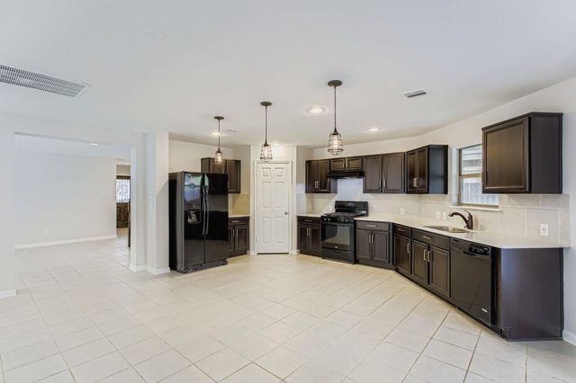 2738 Paddock Brook Lane, Houston, TX 77038