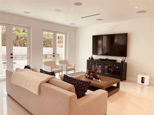 7233 SW 122nd Pl, Miami, FL 33183